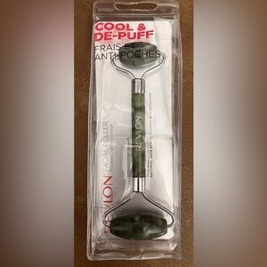 New Revlon Facial Roller Cool & De-Puff Natural Jade Stone #00114